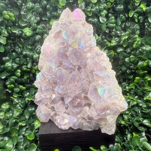 Beautiful Angel Aura, Light Purple Amethyst Cut Base Cluster
